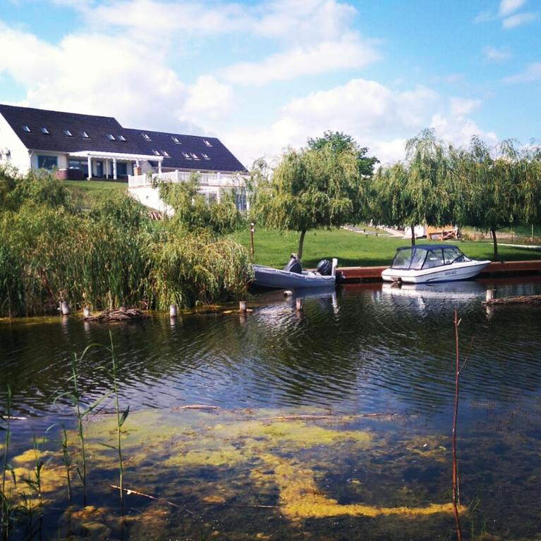 Pike Inn Dunavatul De Sus - Delta Dunarii Dunavatu de Sus Exterior photo